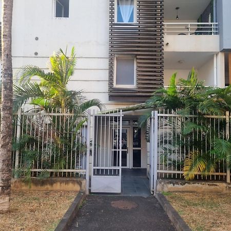 Chambre Chez L'Habitant Cosy Et Moderne, Vue Sur Montagne Saint-Denis Exterior foto